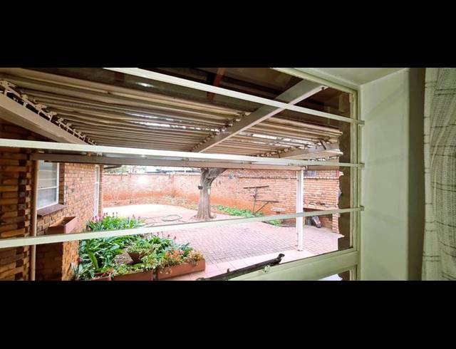 3 BEDROOM HOUSE FOR SALE IN DORINGKLOOF